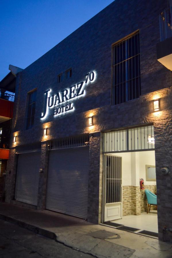 Hotel Juarez 70 Colima Exteriör bild